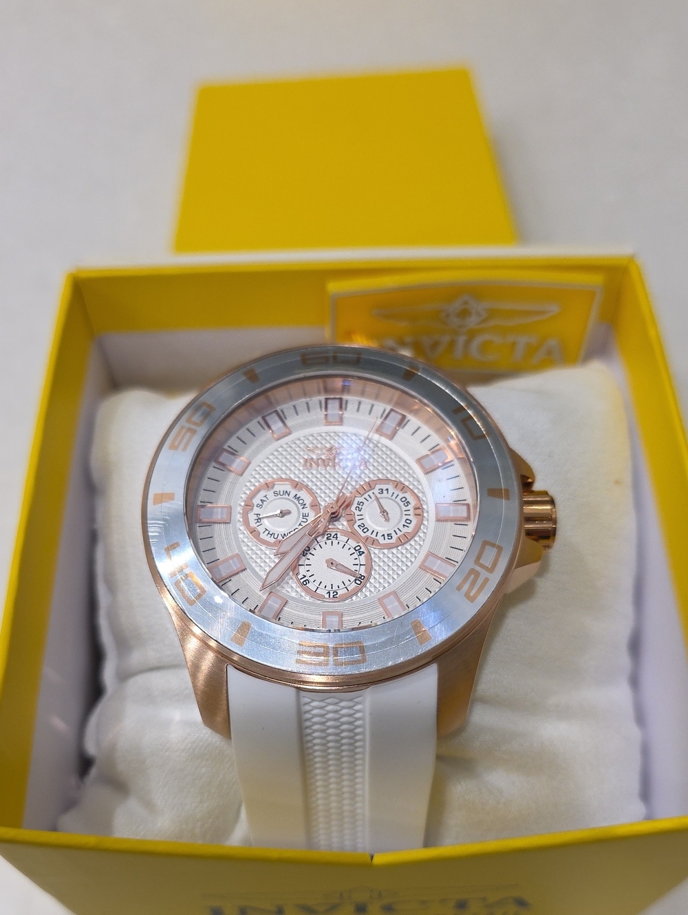 826.  Invicta Pro Diver Impact Men's Watch - 50mm. White (30111)